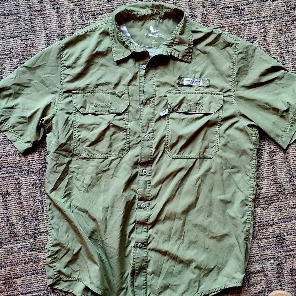 MEN'S FIELD & STREAM SHORT SLEEVE LIGHT WEIGHT FISHING SHIRT SIZE MD